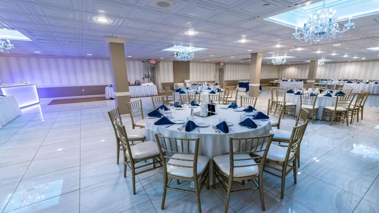 Holiday Inn Hazlet By Ihg Ngoại thất bức ảnh