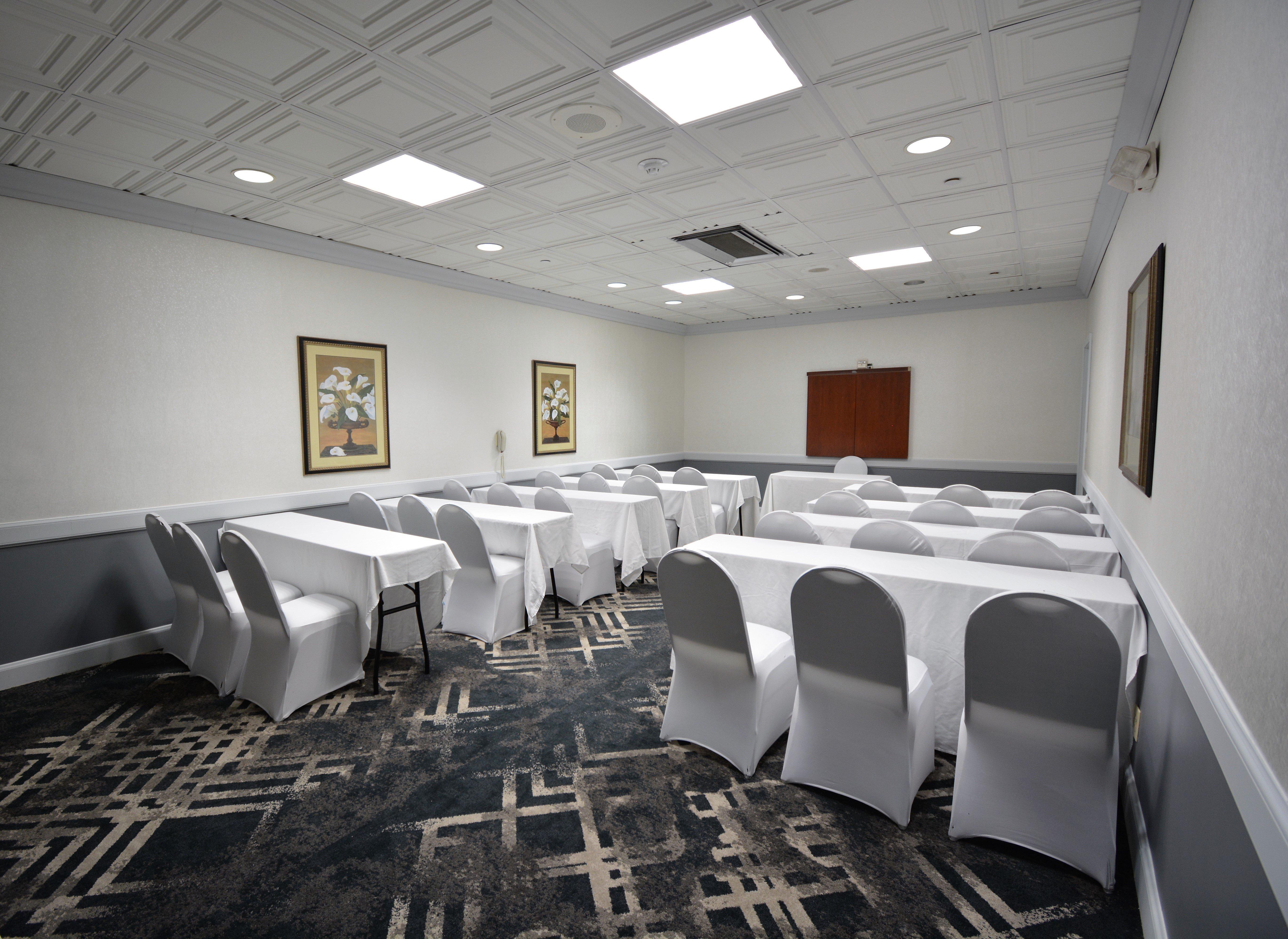 Holiday Inn Hazlet By Ihg Ngoại thất bức ảnh